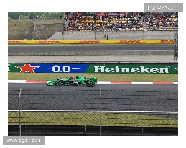 F1赛车队伍在2025赛季新技术革新中表现突出 前景引发车迷热议