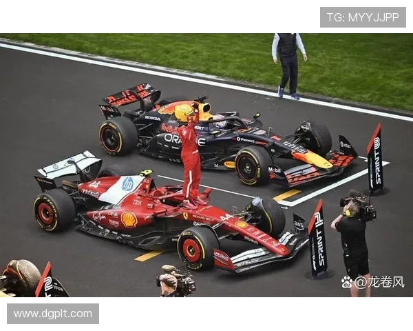 F1赛季重磅更新 各车队新阵容与技术革新引爆赛道期待